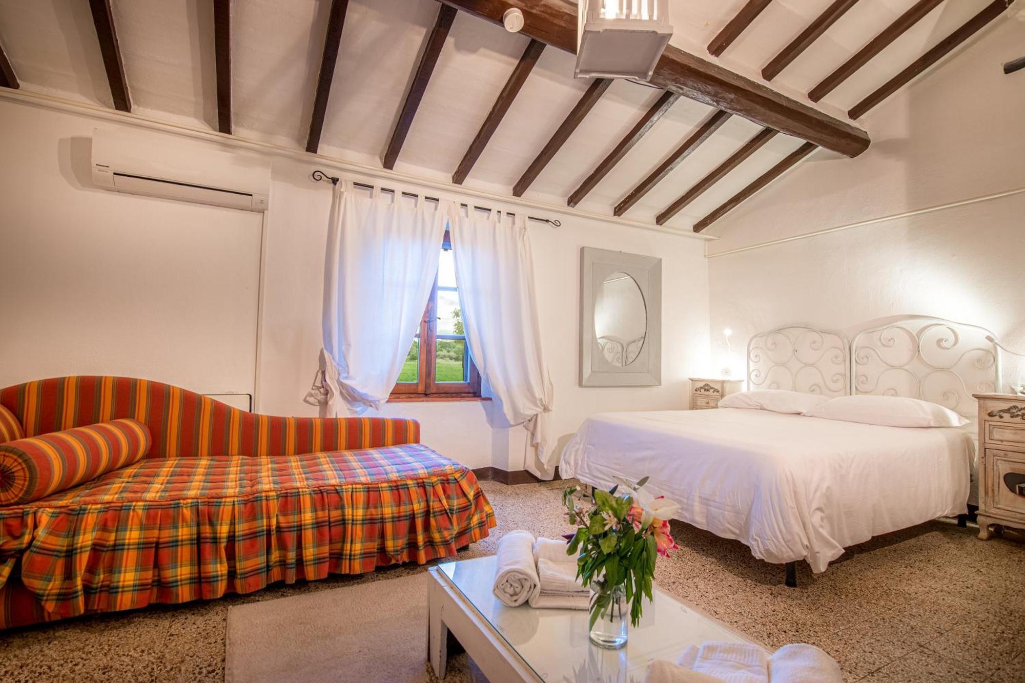 Borgo Vera Bed & Breakfast 2*